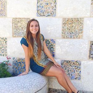 Meet your Posher, Marnie